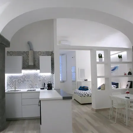 Csapartment ナポリ